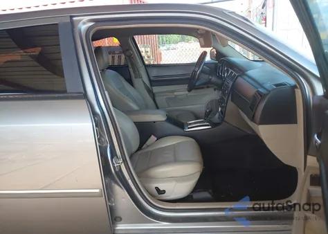 2007 Dodge Magnum Rt из США, поврежденный, VIN 2D4GV57277H656659